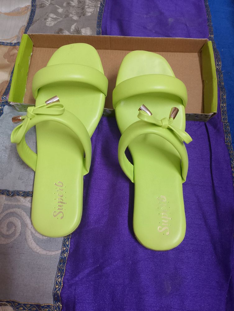 Sandal Slipper Neon Green 💚