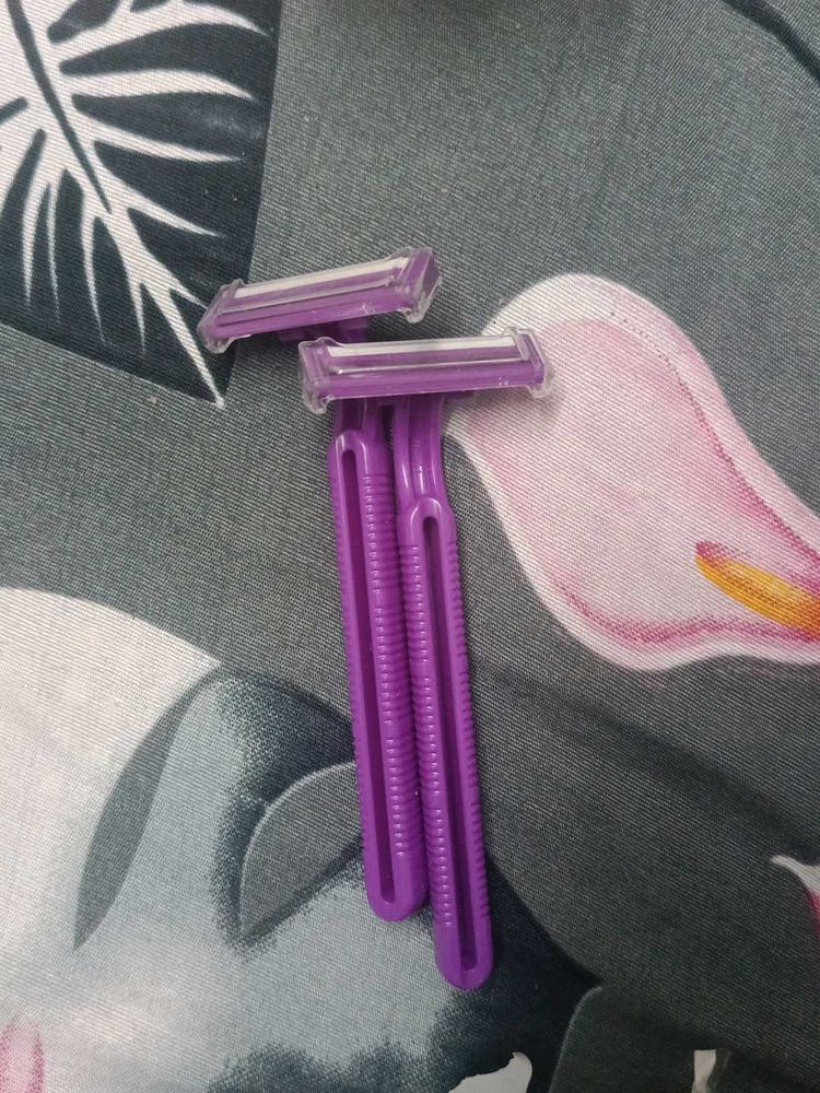 Twin Blade Razor