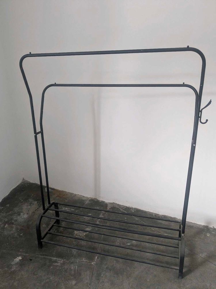 Clothes Stand