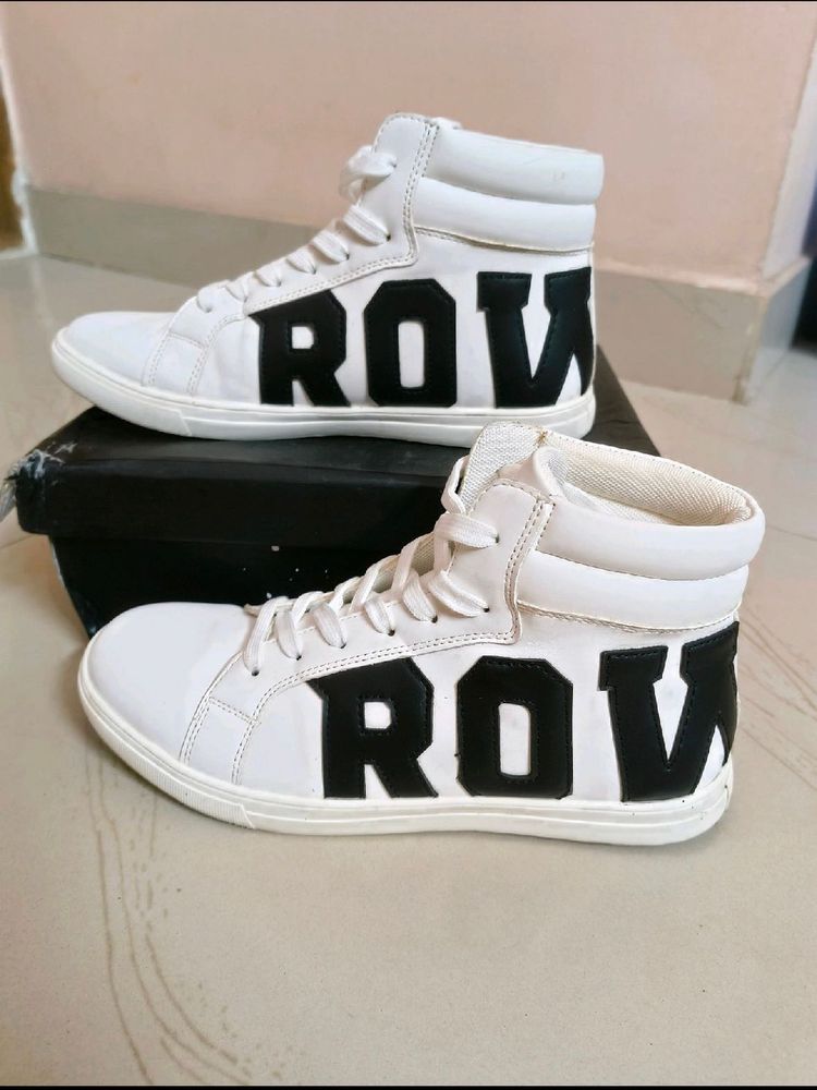 Authentic “Rowdy” Shoes 👟