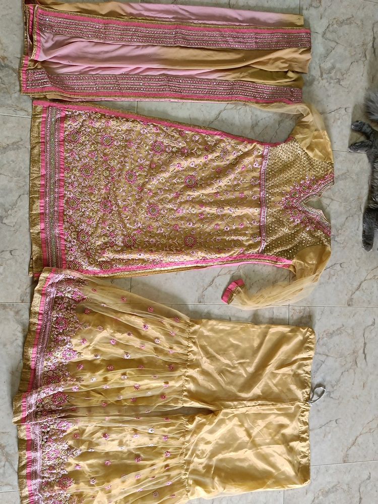 Kurta Set With Plazo And Dupatta