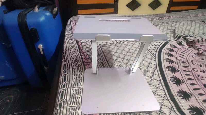 Laptop Stand