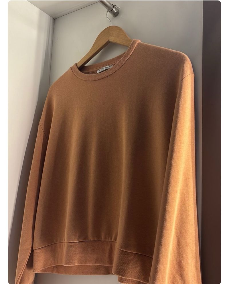 Zara Sweatshirt