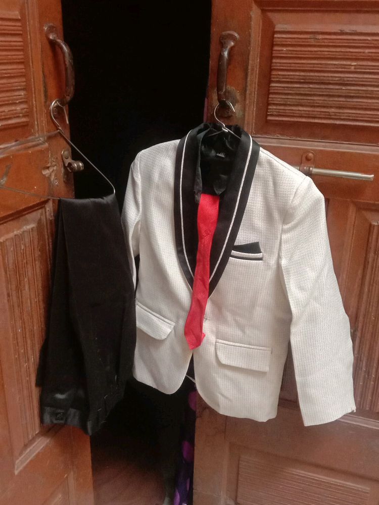 blezer ,pant,shirt set black,white,red tie