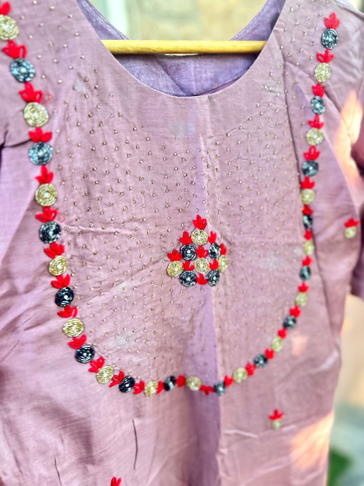 Hand Embroidered Kurti