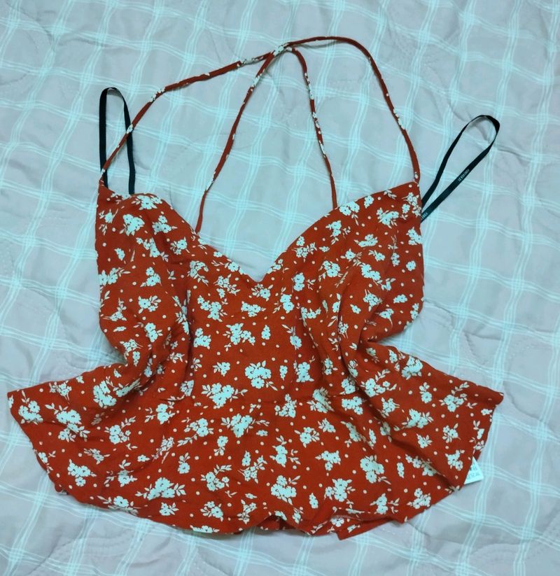 Forever21 FLORAL PRINTED CRISS CROSS BACK STAPPY