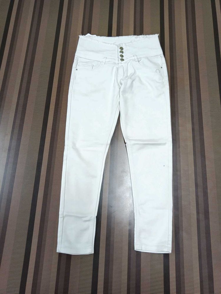 Z-100 Size 34 Slim Fit Women Denim Jeans