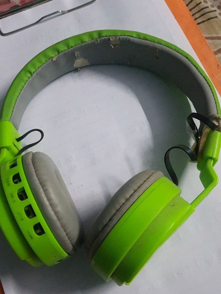 SH12 Specimen Wireless Headphone