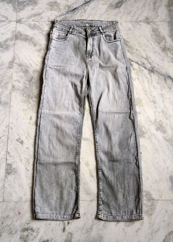 Wide/straight fit Denim Jeans