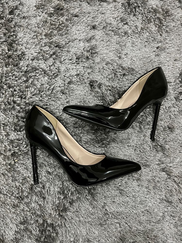 Fashion Nova Pump Heels- Imported