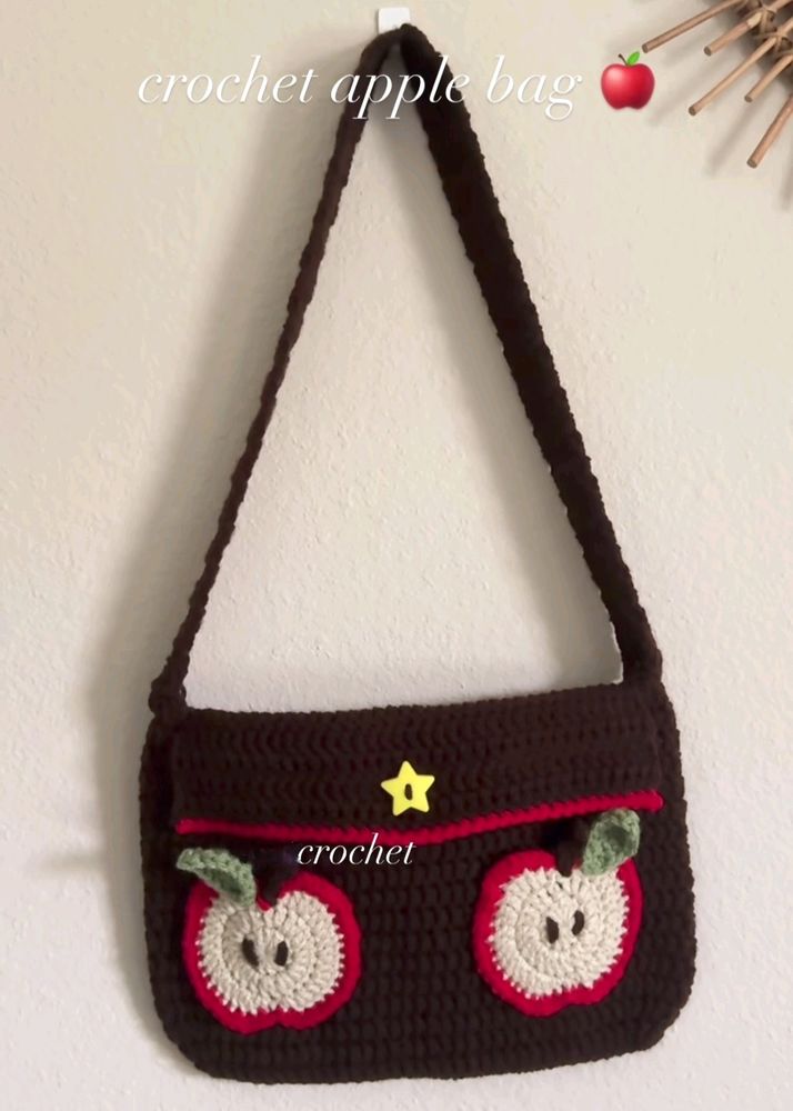 Crochet Apple Bag