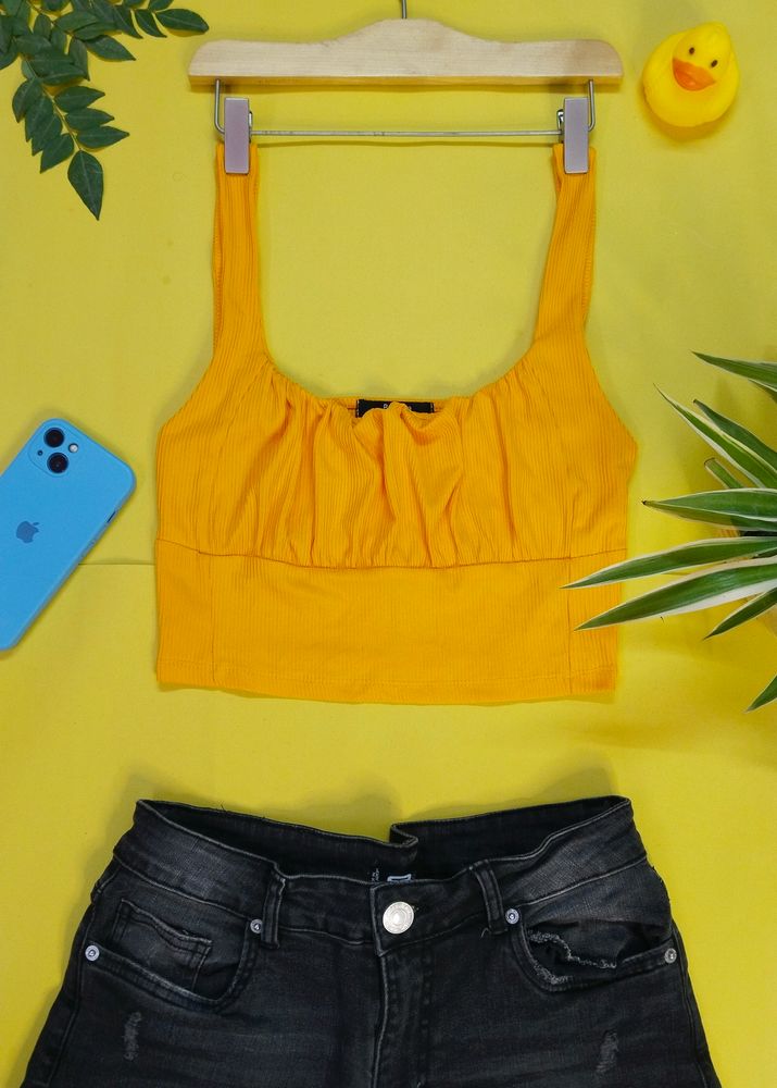 Berskhka Crop Top