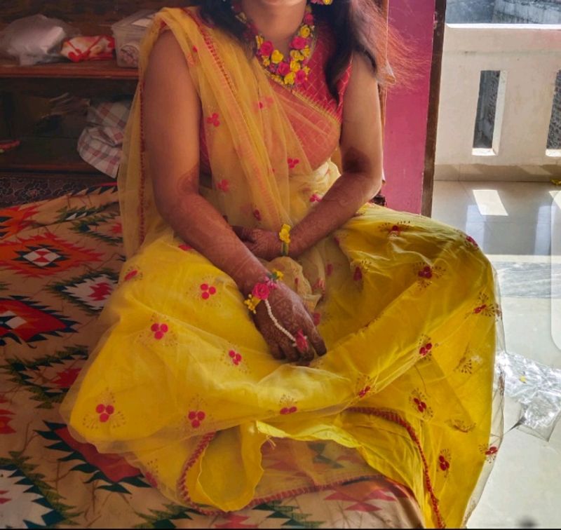 Yellow Haldi Outfit 💛