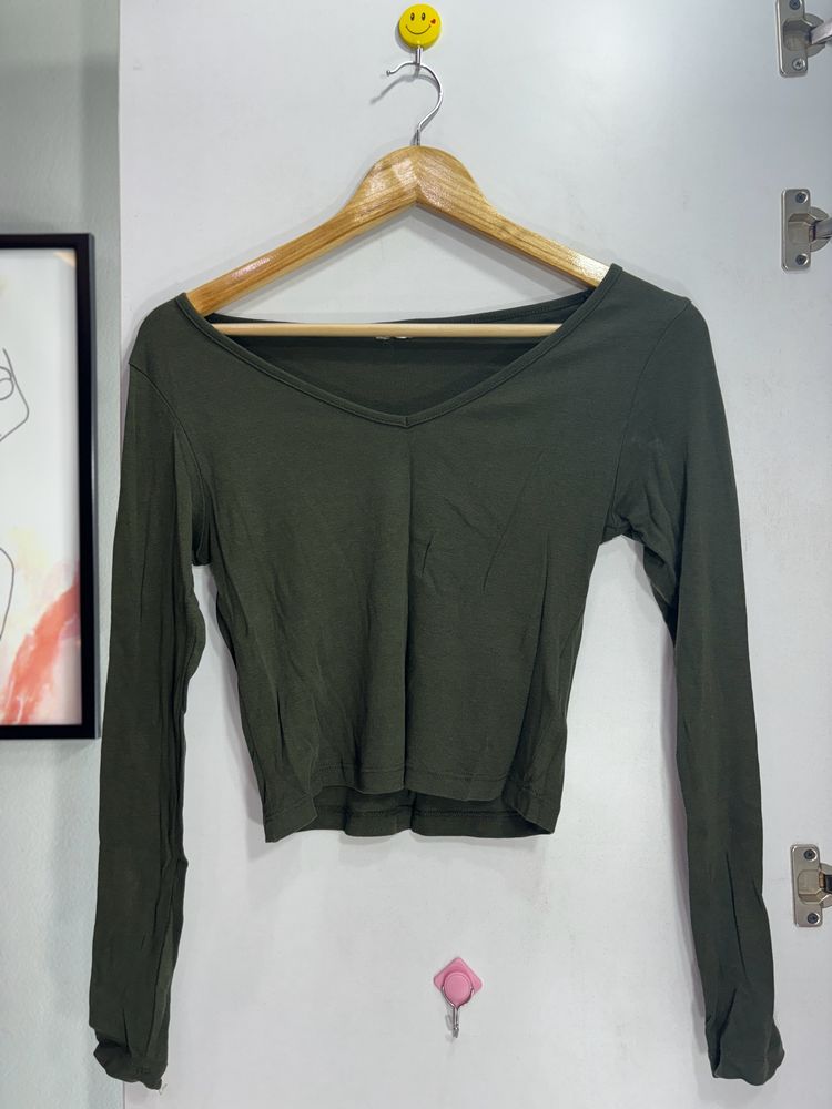 Basic olive Top