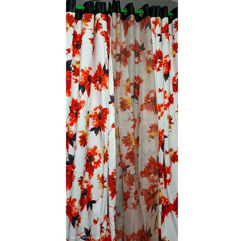 3 Set Floral Curtains.