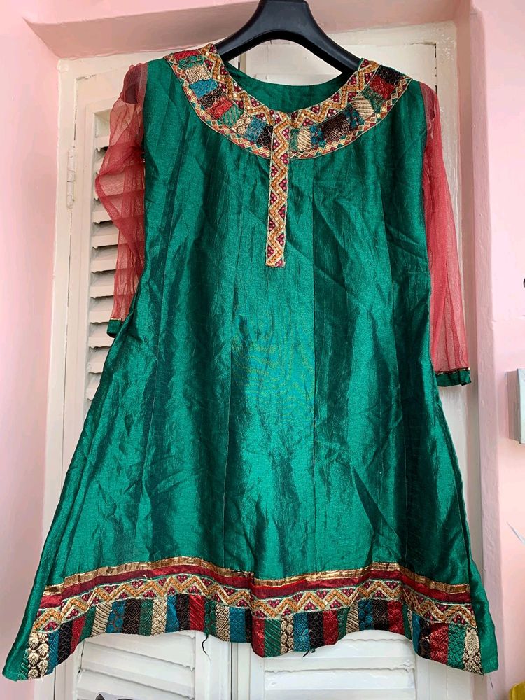 Anarkali Type Top