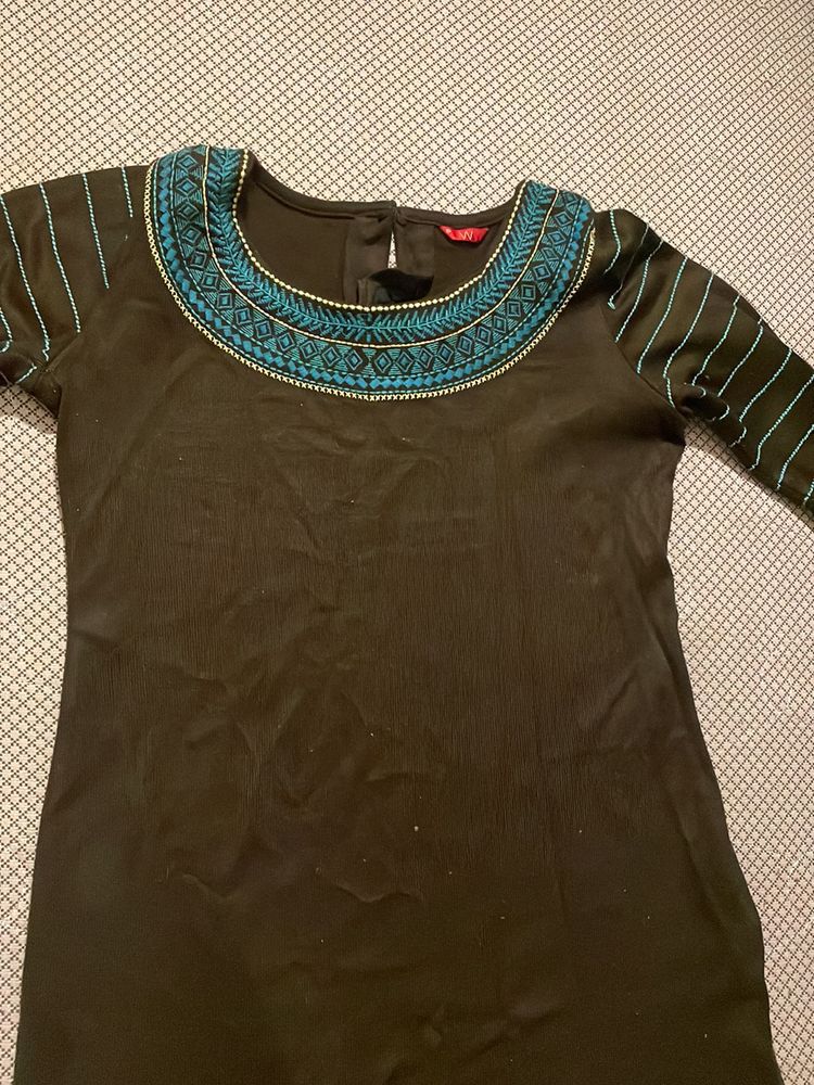 Woollen Kurta For Women