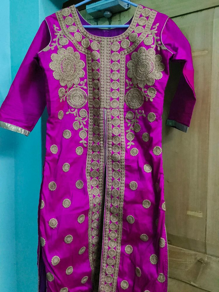 Pink Kurta With Dupatta