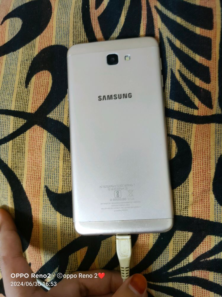 Sumsung Galaxy j7 Prime Gold