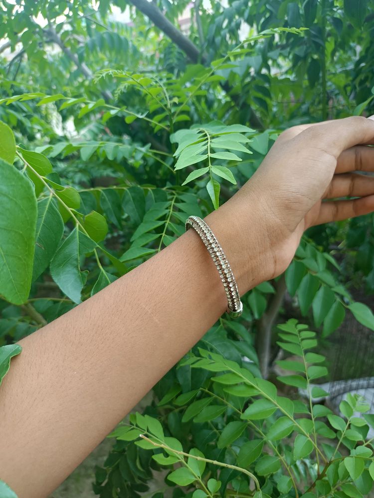 Stone Beaded Bracelet ✨❤️‍🔥🩵