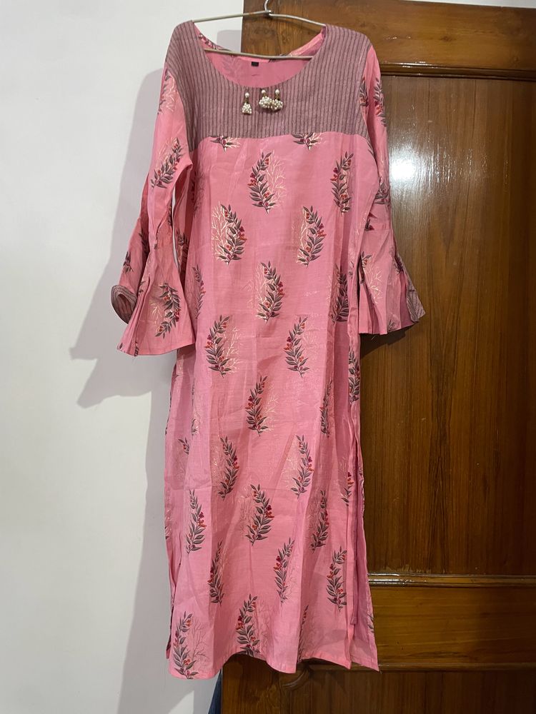 Two piece set including beautiful kurta and palazz