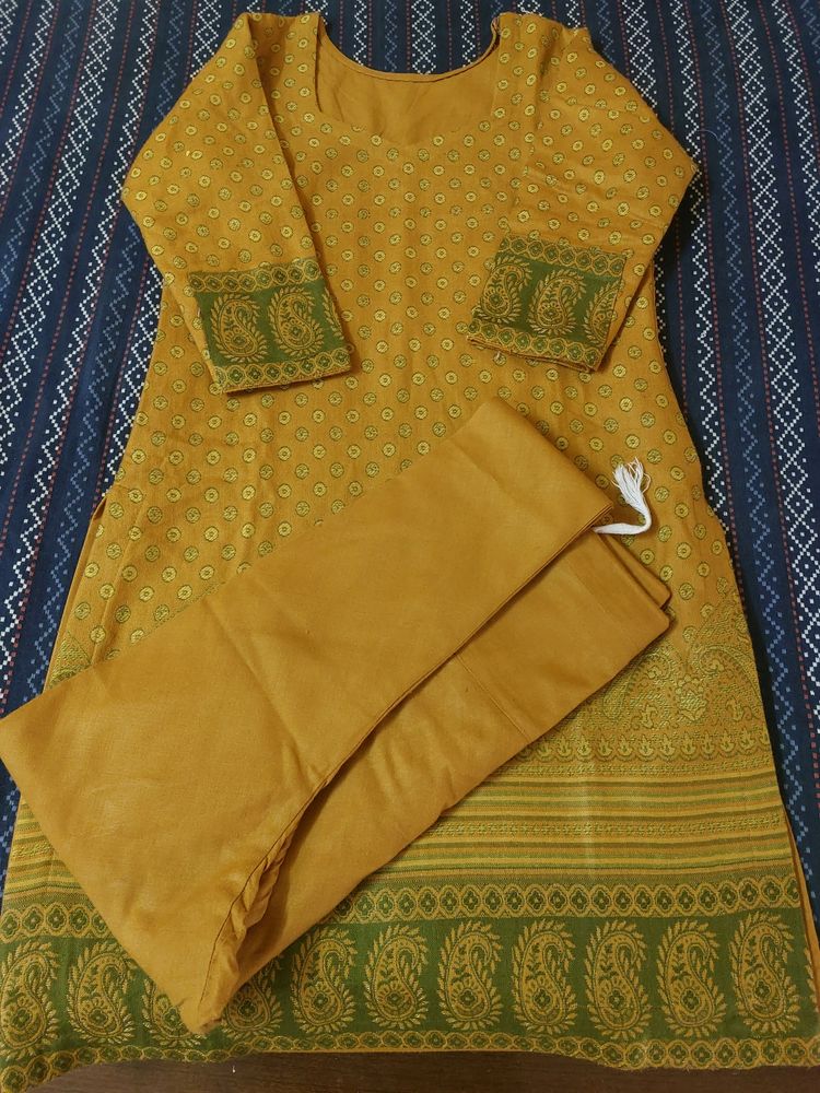 WOMEN WOOLEN MUSTARD KURTA SET