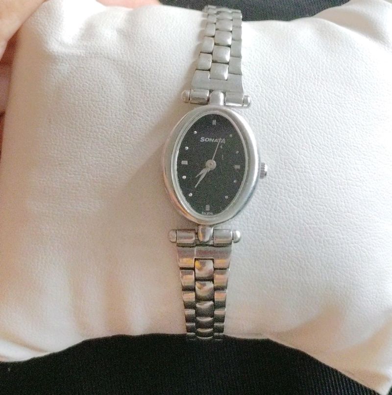 Sonata Women Watch Silver Colour