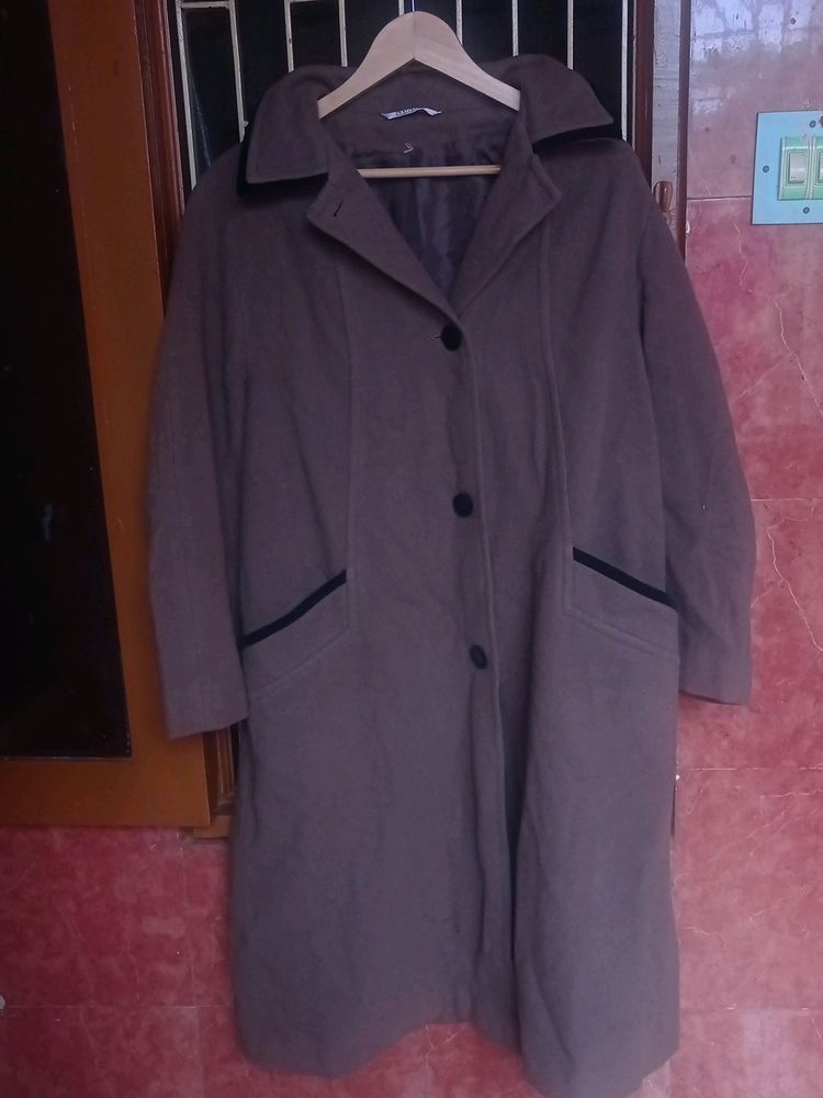 Brown Pure New Wool Coat Very Soft Fabric And Warm