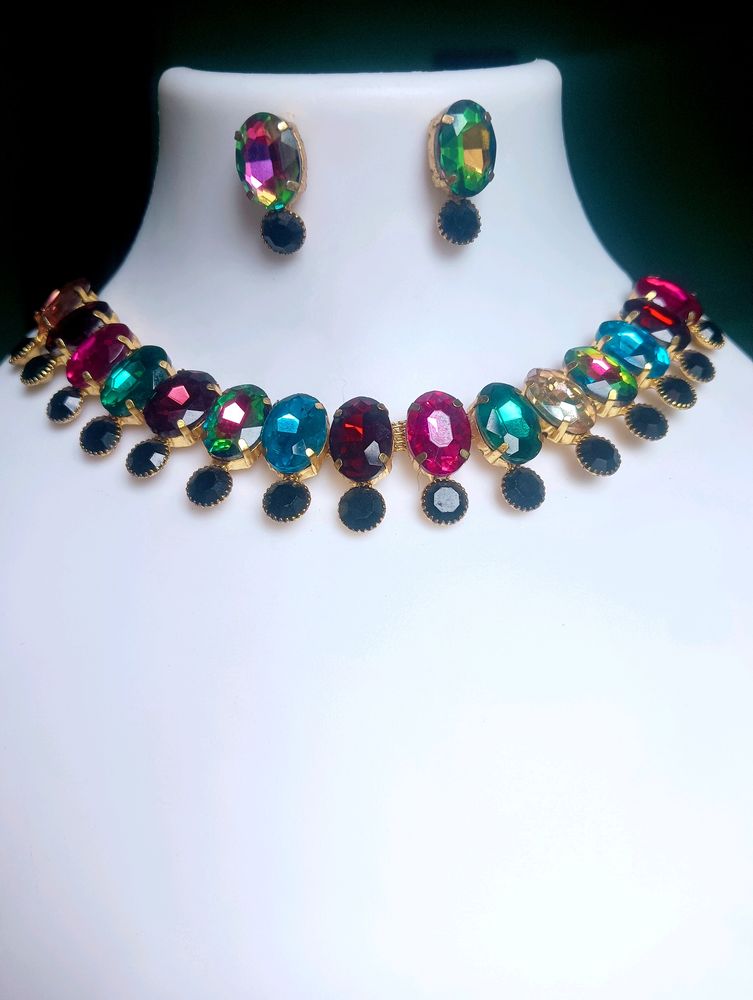 Glass Stone Necklace