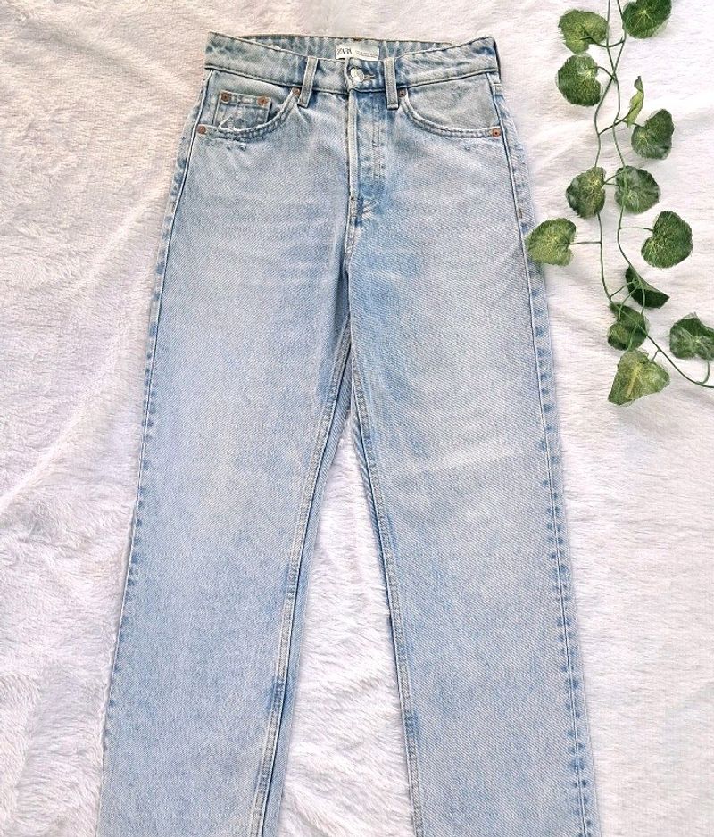 Zara Straight Fit Jean