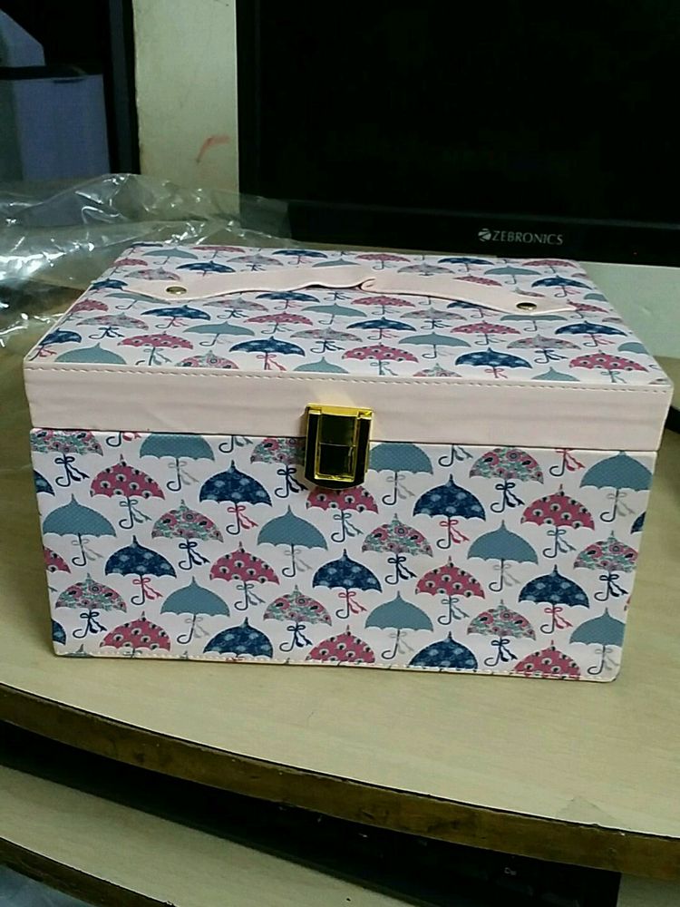 Nykaa Trousseau  Box Pink