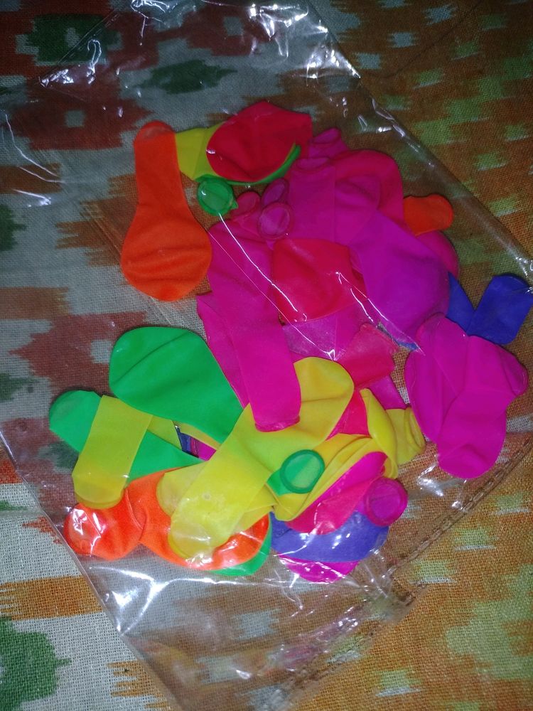 Water/Colour Baloons(Pack Of 1/1 Pkt)🤡