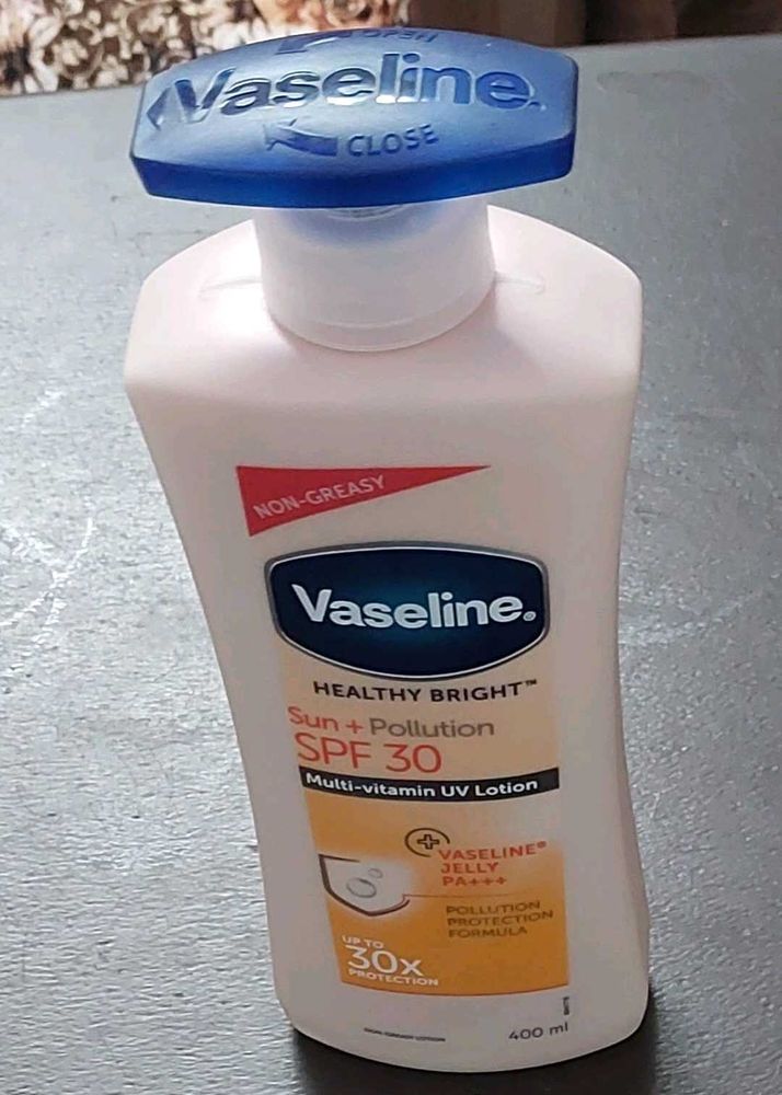 Vaseline Healthy Bright