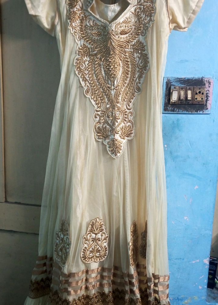 Dress With Dupatta Very Elegant For Any Events