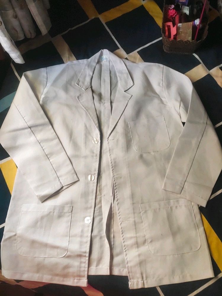 Laboratory/Doctor's Coat