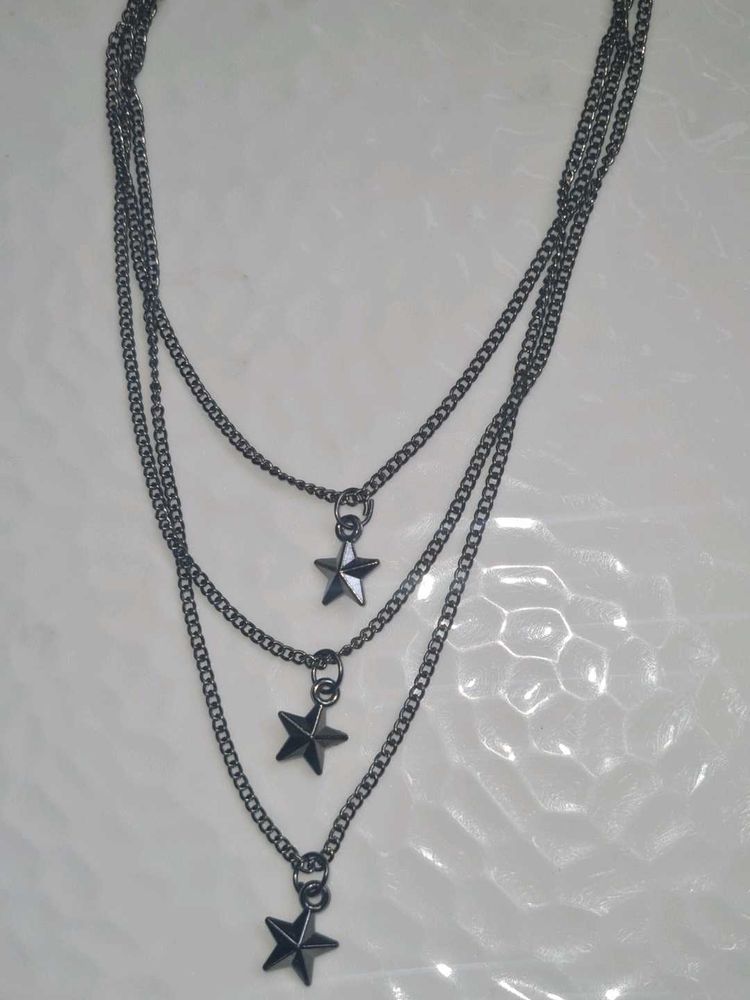 Black Star Neckpiece