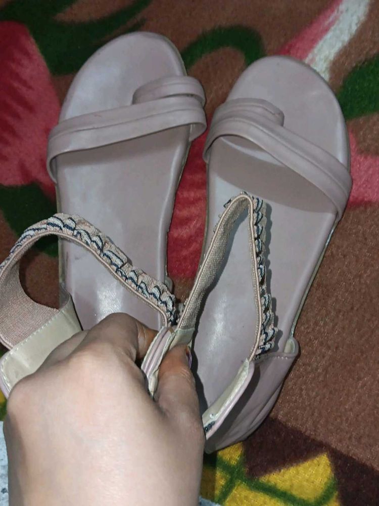 Sandal