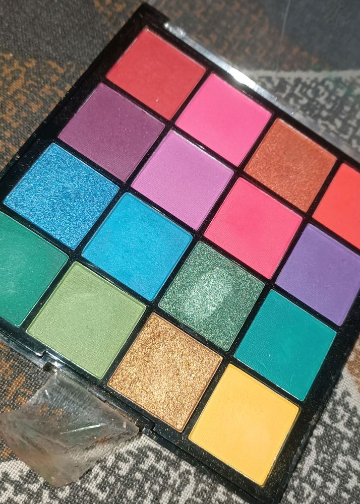 Eyeshadow Palette