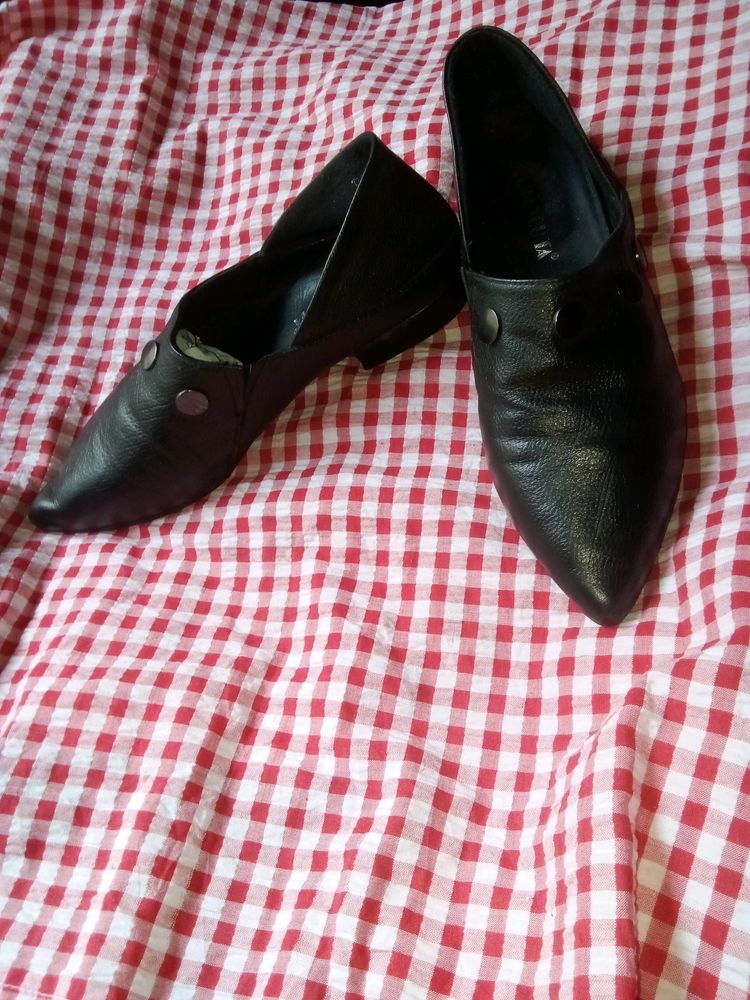 Classic Leather Shoes