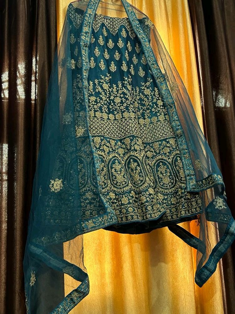 Party wear Lehnga With Attached Cancan