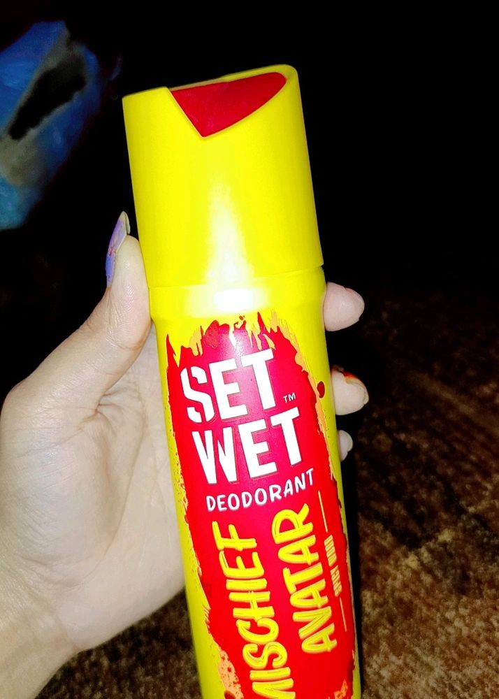 Set Wet Deodorant Spray Perfume...♥️