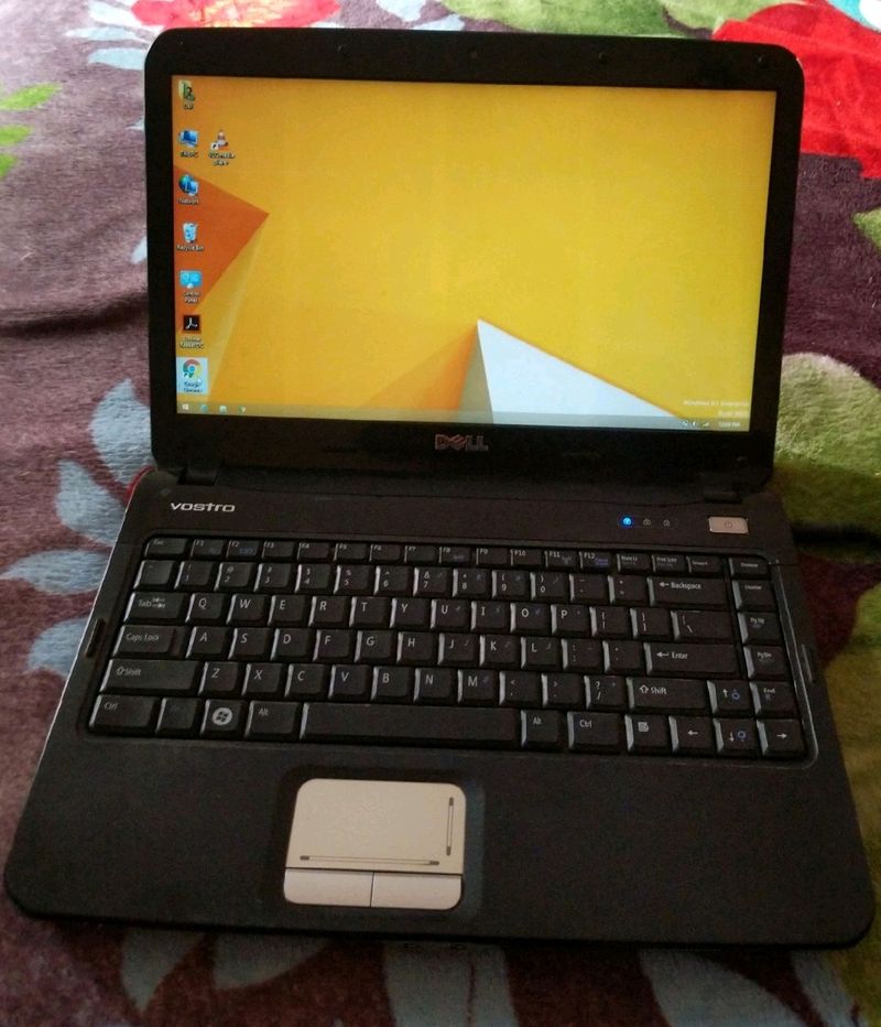 Dell Vostro Laptop + Charger