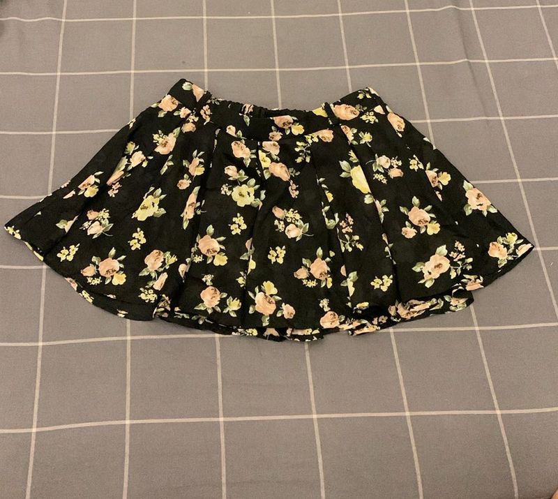 Floral Mini Skirt (halfpant Inside)