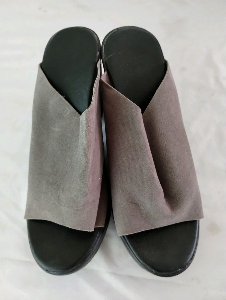 Grey And Black Wedges (Women)heels Grab Fast