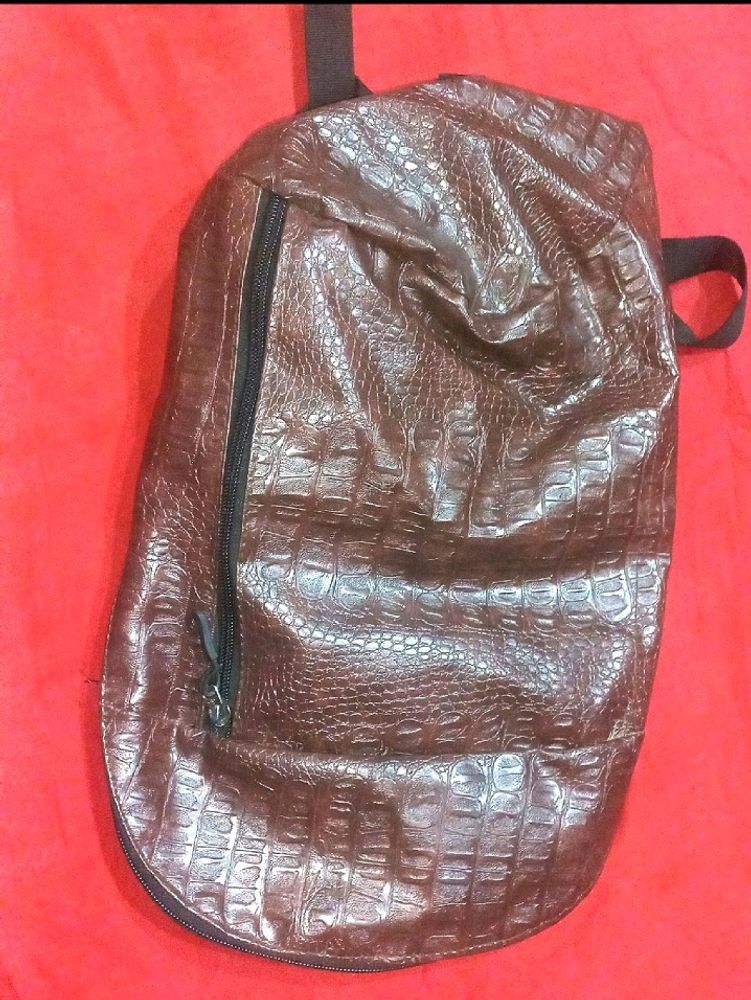 It's New Condition Leather College Bag
