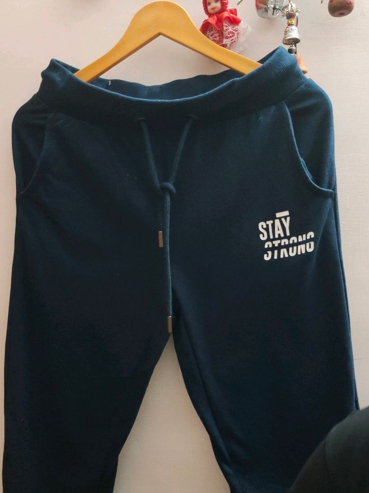 28 Size Jogger