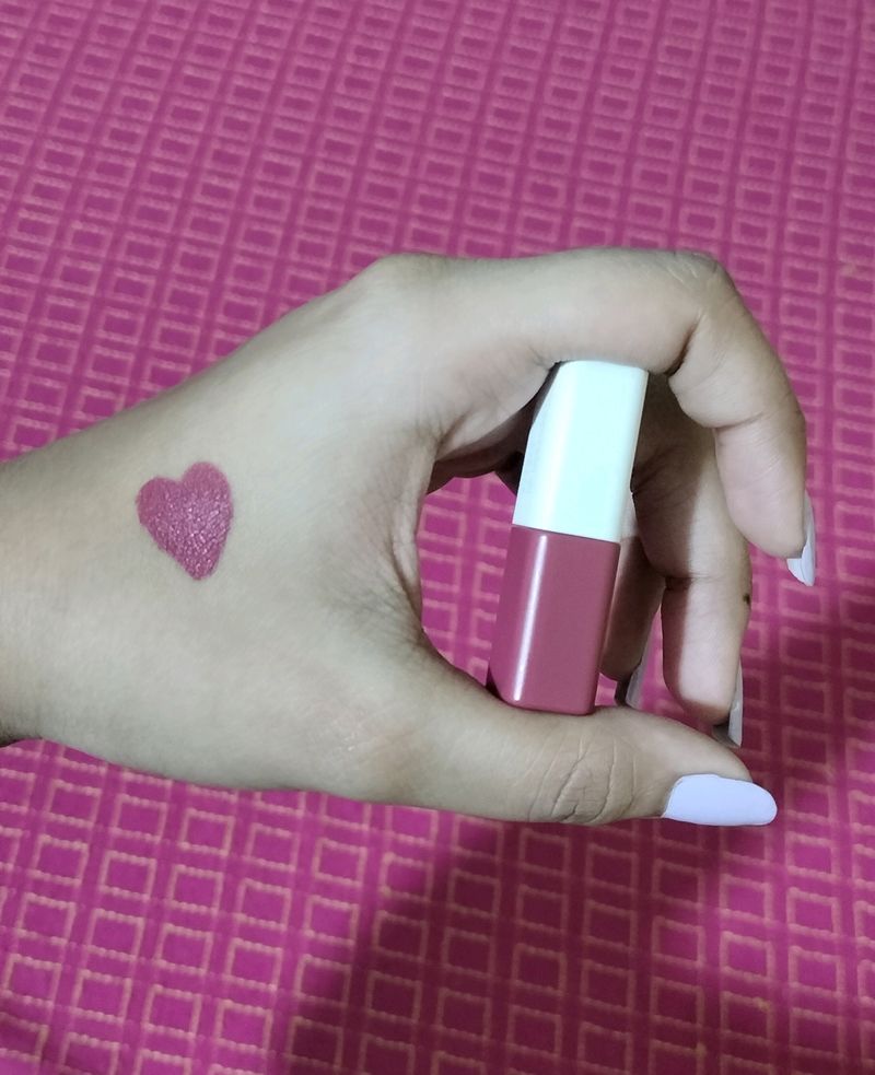 Cute maybelline mini lippie💄✨