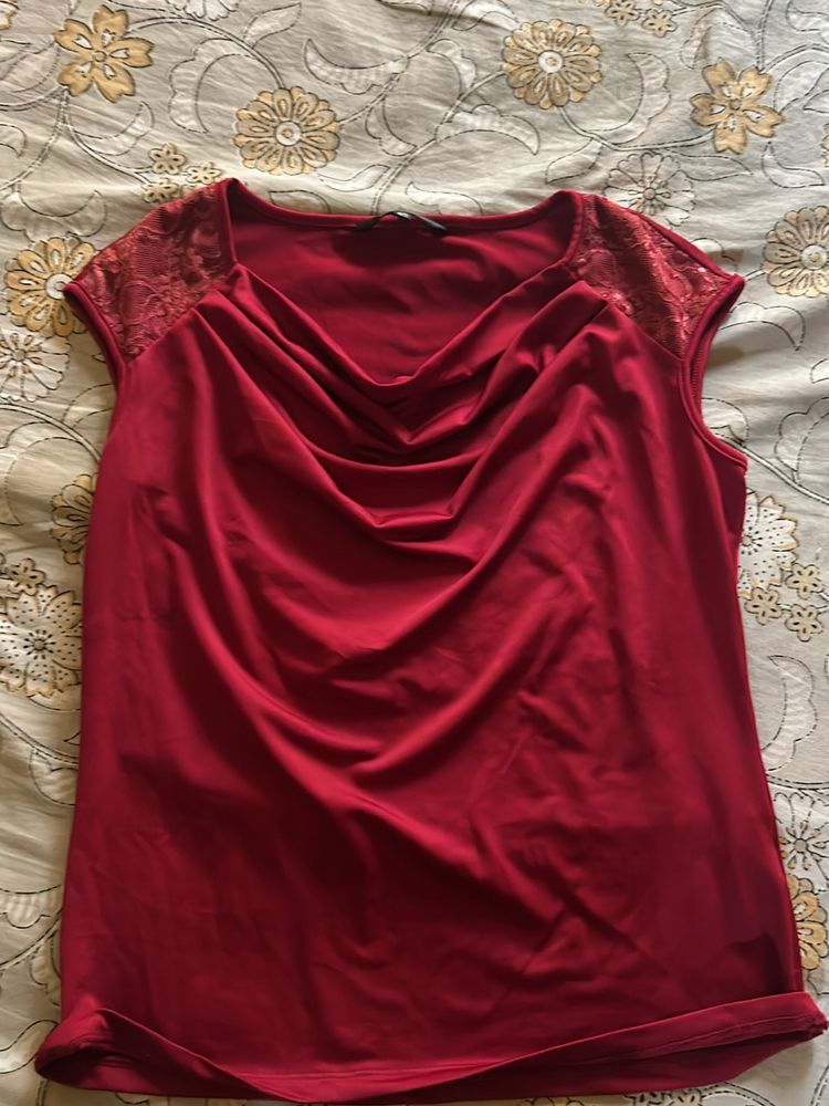 Cowl Neck Line Maroon Fitted Top