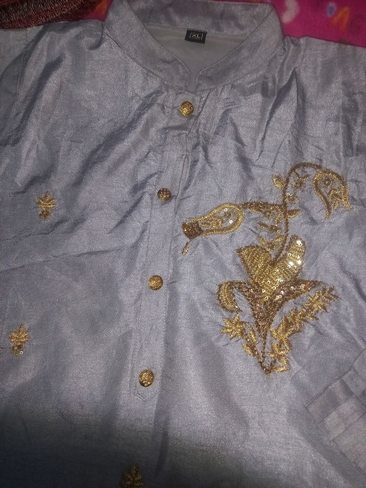 Stiched Kurta With Design