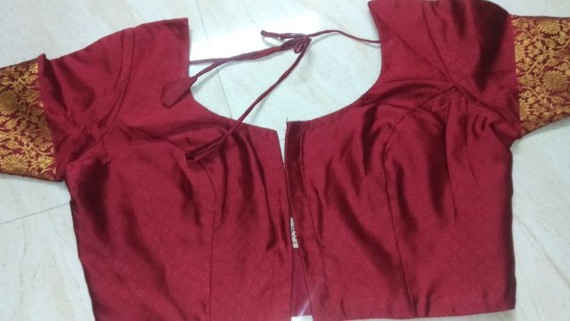 New Studio Shringaar Maroon Design Saree Blouse